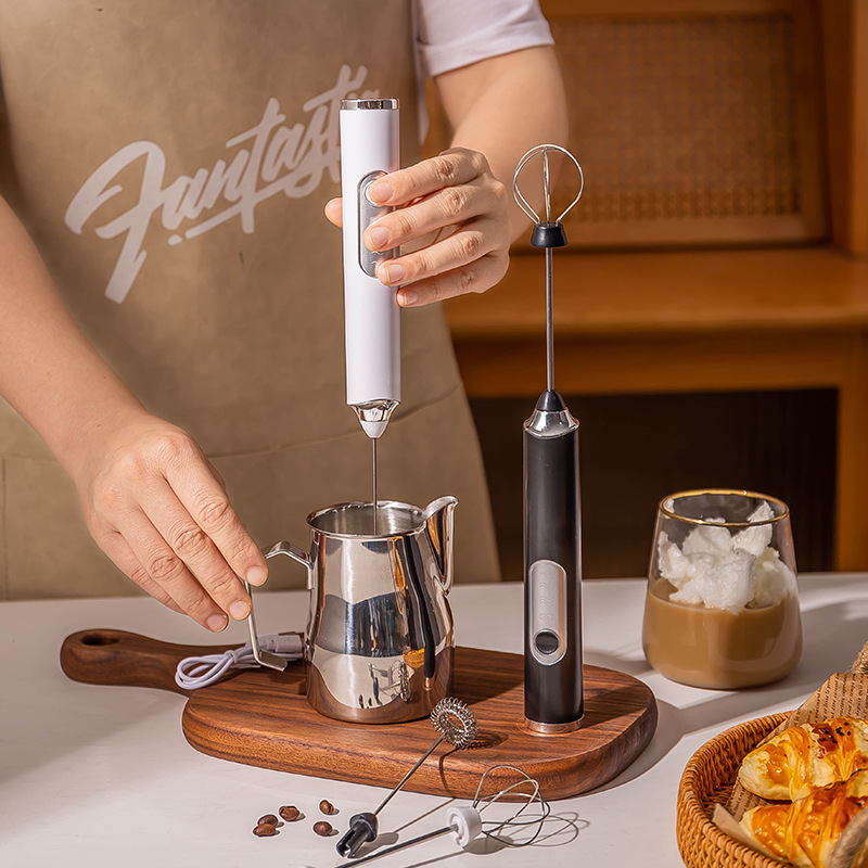 Elektryczny spieniacz do mleka – Immersion Hand Blender Set recenzja i cena